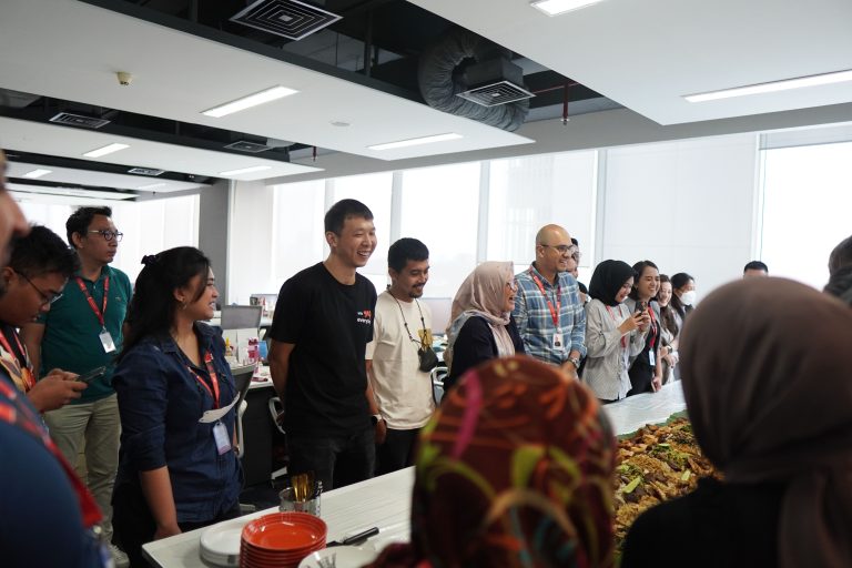 Tim kami 4