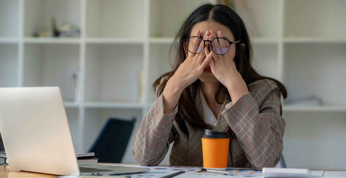 11 Cara Mengatasi Kebosanan di Tempat Kerja